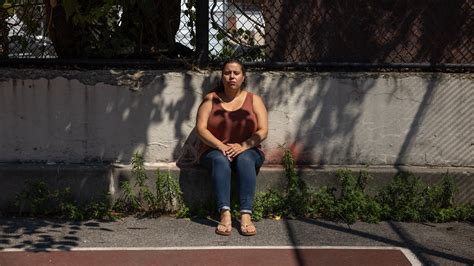 As New York’s Fear of Crime Grows, a Neighborhood Lives With Its