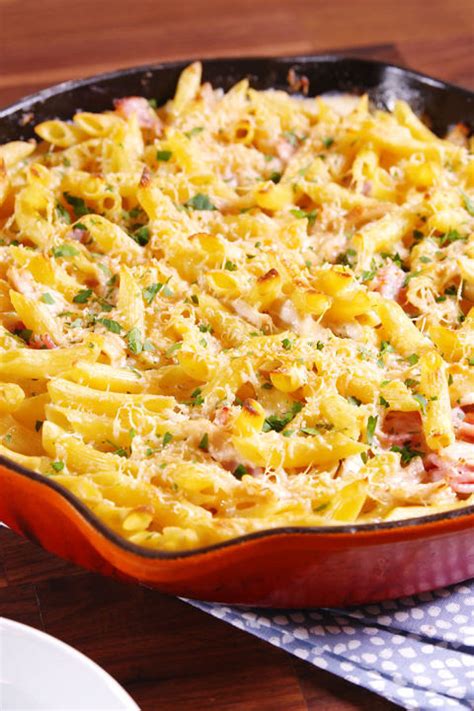 Choose from fluffy soufflés, vibrant vegetable ratatouille, dainty macarons, crêpes, french omelettes and more. 20+ Easy French Food Recipes - Traditional French Cuisine ...
