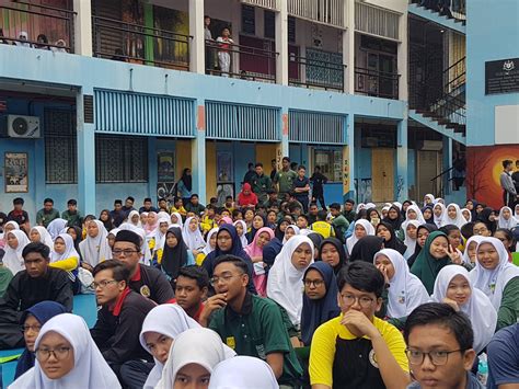 Menghasilkan kertas cadangan penubuhan persatuan mengikut tatacara yang. GURU KAUNSELING NURHAIZA CHE MAT : Kertas Kerja RIMUP ...