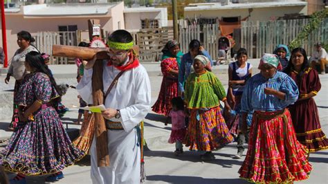 Video Los Rarámuris De Chihuahua Celebran Con Danza La Semana Santa