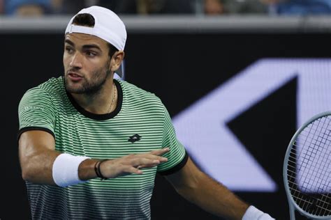 Matteo berrettini has been unable to recover from an ab injury suffered in his previous match and as such has withdrawn from the 2021 australian open. Berrettini-Machac, Australian Open 2021: orario, tv ...