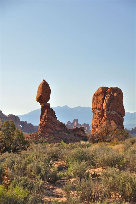 Balanced Rock Arches Np Usa National Parks Travel Images Best Hikes