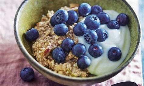 (dotdash) — all rights reserved. 5:2 food exclusive: Overnight bircher oats | Food, Low calorie recipes, 300 calorie breakfast