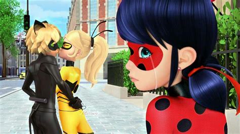 Lady Bug And Cat Noir Kissing During A Brief Peace Miraculous