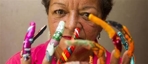 Ver más ideas sobre uñas hermosas, uñas, manicura. Margarita quiere tener las uñas más largas del mundo