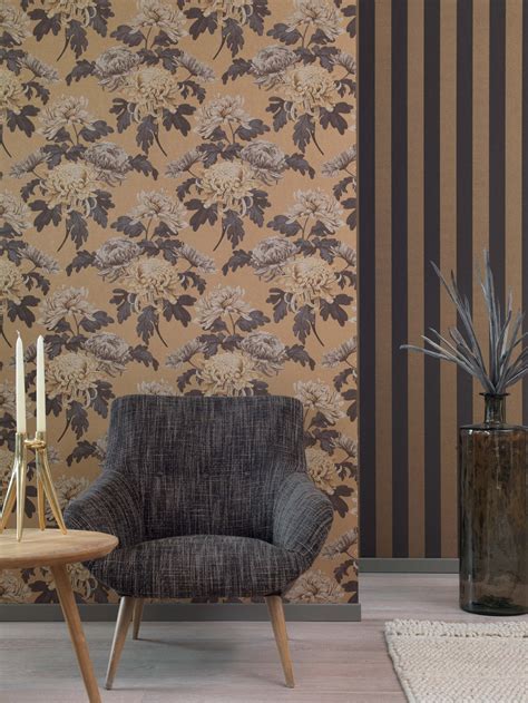 Experts in colour and design we have created a range of statement mural designs inspired to create the perfect feature wall. Contemporary Wallpaper Ideas for Living Room Feature Walls ...