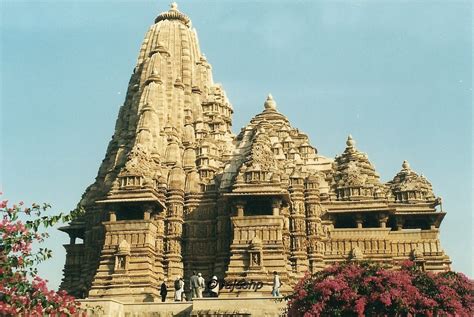 India Travel Kandariya Mahadeva Temple Khajuraho