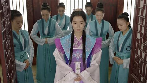 She is an actress, known for saikojiman gwaenchanha (2020), yangjamoolrihak (2019) and recalled (2021). Hwarang: Episode 9 » Dramabeans Korean drama recaps