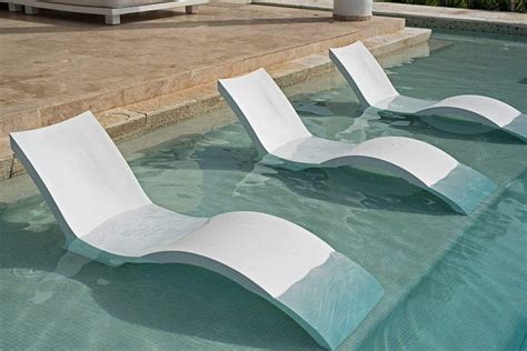 Tanning Ledge Pool Lounger In 2021 Tanning Ledge Pool Pool Lounger Pool Chaise