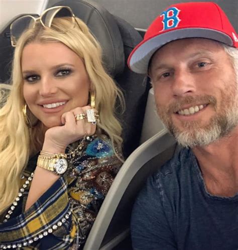 Jessica Simpson With Husband The Hollywood Gossip
