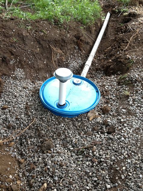 Het is een ondergrondse waterdichte container (meestal rechthoekig of rond) gemaakt van glasvezel. Homemade Septic System 55 Gallon Drum - Homemade Ftempo