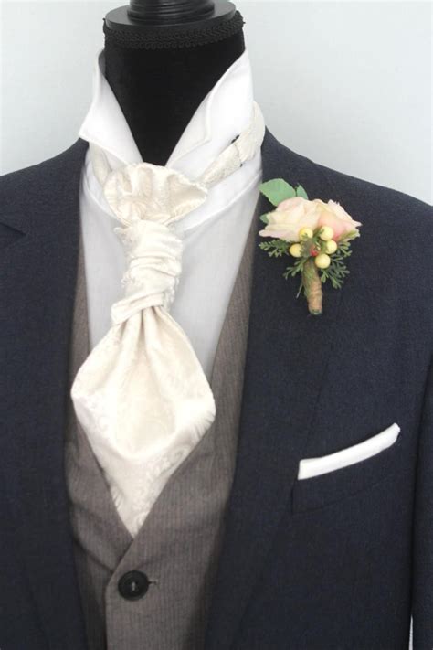 Mens White Cravat Ascot Mens Tie Wedding Day Cravat Ascot Etsy