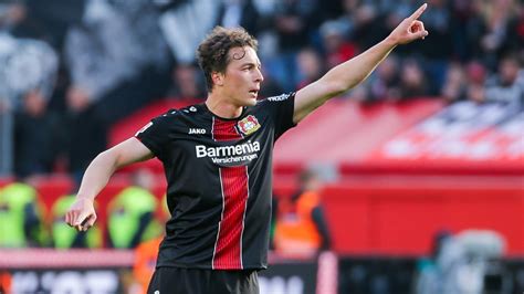 Baumgartlinger meldet sich auf dem platz zurück. Baumgartlinger muss noch pausieren | Bundesliga - kicker
