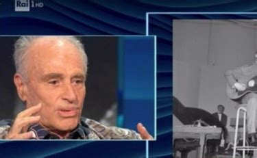 Edoardo vianello con le pinne fucile ed occhiali cover enry. Vianello-Diaco, prima intervista dopo mesi di silenzio. Ed ...