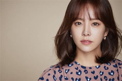 K Drama Actress Han Ji Min Goes From Sweetheart To Angry Convict And