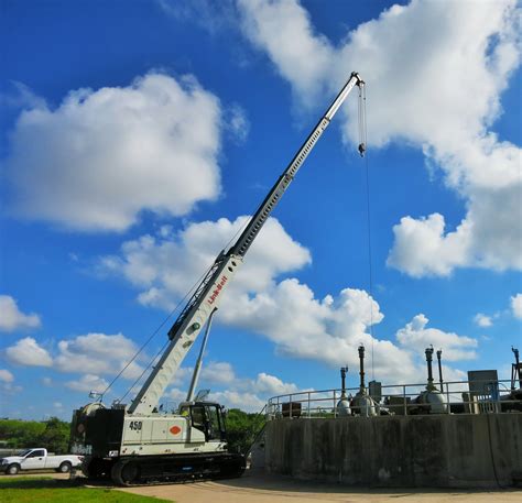 45 Ton Telescoping Crane Construction Equipment Rental Boyer
