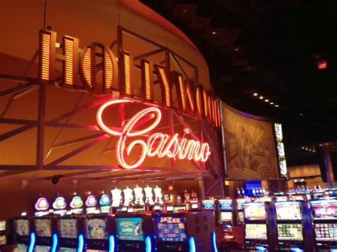 9 km de hollywood casino columbus. Hollywood Casino Columbus (OH): Address, Phone Number ...