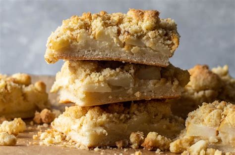 Maybe you would like to learn more about one of these? Apfel-Streusel-Kuchen mit Vanillepudding - Anni & Hilde
