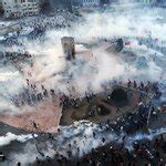 Police Clash With Protesters In Istanbul Photographs Nytimes Com