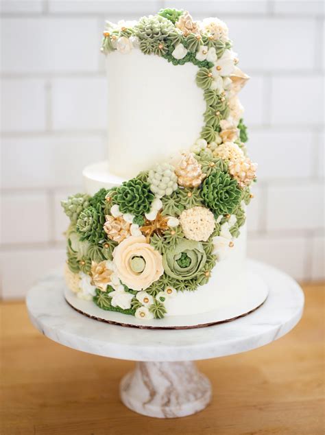 Todays Wedding Cake Featuring Buttercream Succulents 🥰 Rbaking