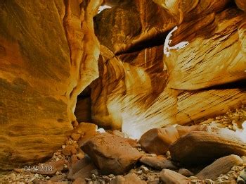 Another aspect of the weather you need to prepare for while packing is air temperature, both hot and cold. Paria Canyon/Vermillion Cliffs Wilderness Tour - Buckskin Gulch
