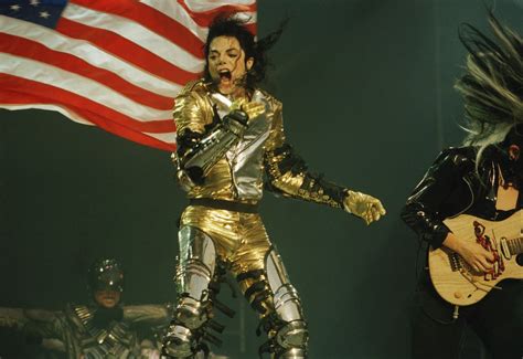 Michael Jackson En 5 Performances Ancrées Dans La Légende Michael Jackson History Tour