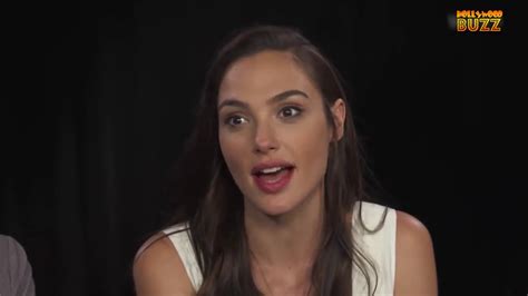 Is Wonder Woman Bisexual Gal Gadot Answers Youtube Youtube