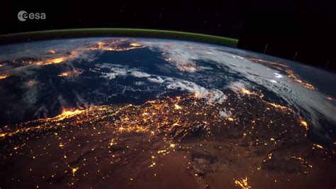 Esa A Time Lapse View Of Earth From The Space Station From Africa To Russia