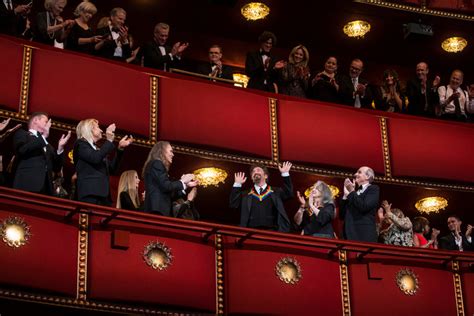 Politics Takes Front Seat At Kennedy Center Honors The New York Times