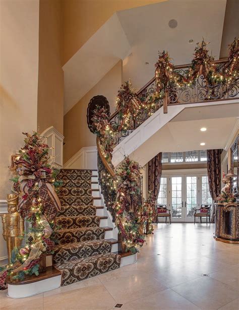 Place the stem around the garland and around the handrail. http://syonpress.com/wp-content/uploads/2017/03/grand ...