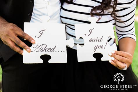 Resources 8 Creative And Seasonal Props For Your Engagement Session