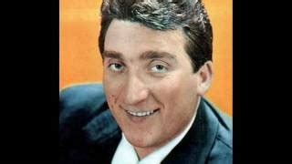 È un cantante, pittore e personaggio televisivo italiano. Tony Dallara - La Novia | Doovi