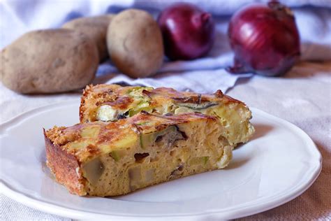 Maybe you would like to learn more about one of these? Frittata al forno di patate, zucchine e cipolle - La ...