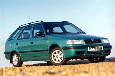 Máme bezmála 20 let zkušeností s b2b i b2c klienty. Skoda Felicia II Combi 1.6 (75 Hp)