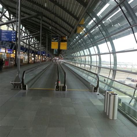 At the end of last week, two further relief planes took off from the airport, destined for windhoek, namibia. Leipzig/Halle Airport (LEJ) - 39 tips from 6692 visitors