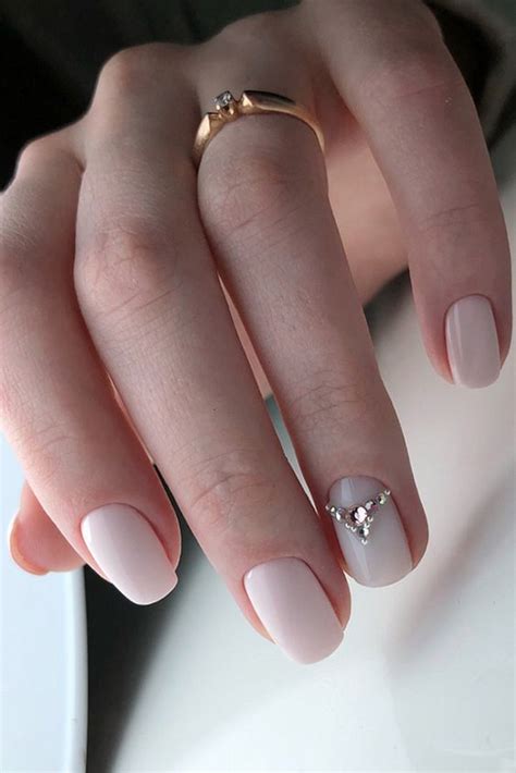 66 Eye Catching Bridal Nail Designs For The Big Day Page 25 Tiger Feng