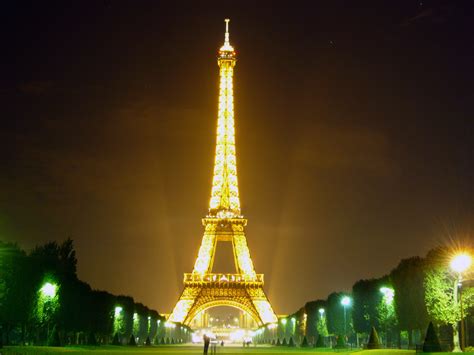 Eiffel Tower New7wonders Of The World