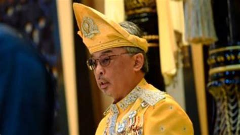Then he steps down, to be replaced by. Istana Negara views seriously fake news involving Yang Di ...