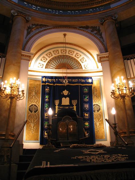 Vienna2007 11 27 109 The Vienna Synagogue At Seitenstetten Flickr