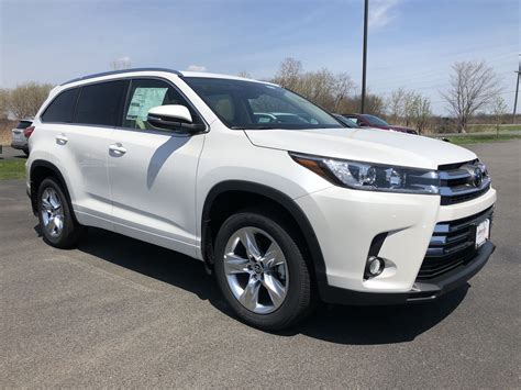We have 6,828 2018 toyota description: New 2018 Toyota Highlander Limited Sport Utility #T20237 ...