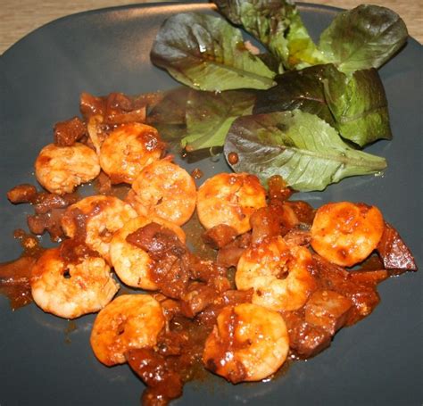 Gambas et calamars à laméricaine Ingrédients 10 à 12 gambas ou