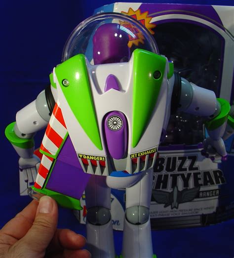 Toy Story Collection Buzz Lightyear Film Replica With Utility Belt