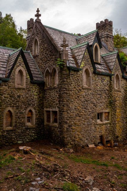 The Derelict Dundas Castle In New York Abandoned Spaces Old