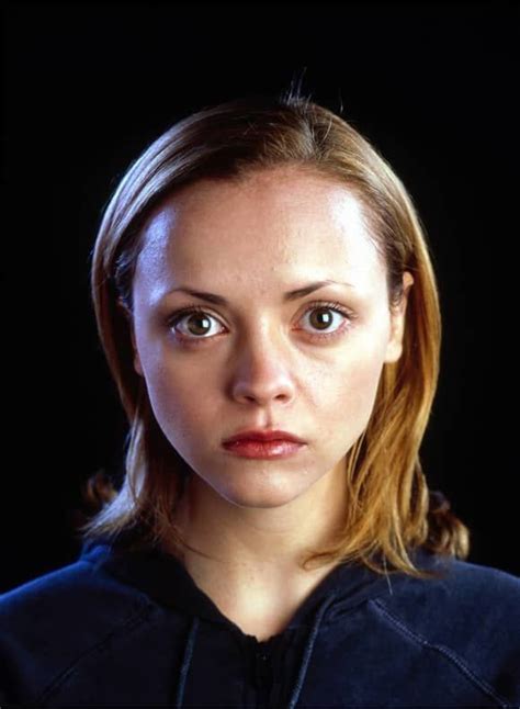 Christina Ricci Was Praised For Her Role In The 2003 British Thrillerhorror Film The Gathering