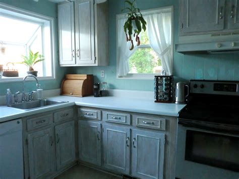 However, 48% of kitchen cabinets are white. A Merry Heart: DIY White Washed Cabinets