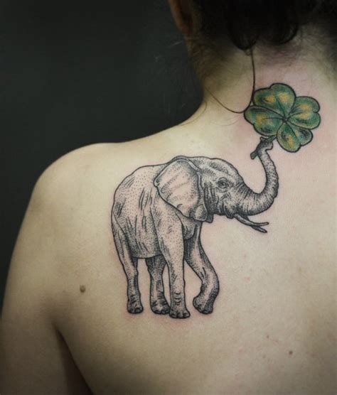 Plakatkollektion med fede motiver til din bolig. 1001+ idées | Tatouage omoplate homme & femme en 40 idées