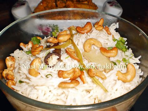 Nasi minyak is a fragrant rice dish enjoyed with curries and other side dishes. Tertunailah Hasrat Di Hati: Resepi Nasi Minyak-Versi ...