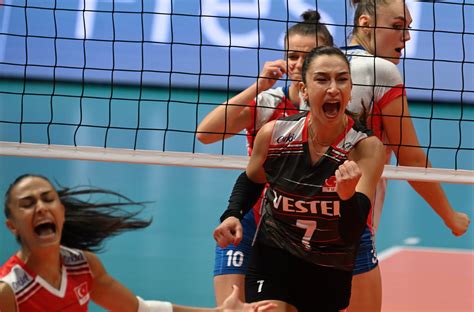 high flying turkey faces poland in eurovolley women s quarterfinal daily sabah