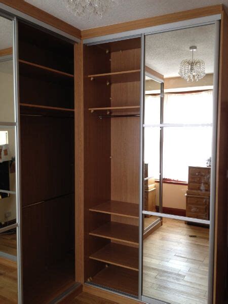 Ideal for saving you lot of space. L-Shaped Wardrobes - Clever Space | Armarios de quarto ...