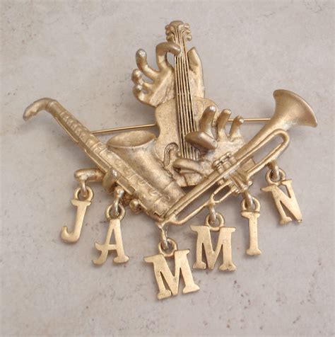 Jammin Brooch Pin Jazz Concert Festival Instruments Gold Tone Large